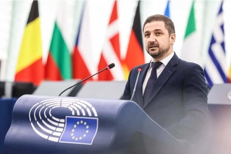 Adrian Axinia - Vicepreședintele partidului AUR